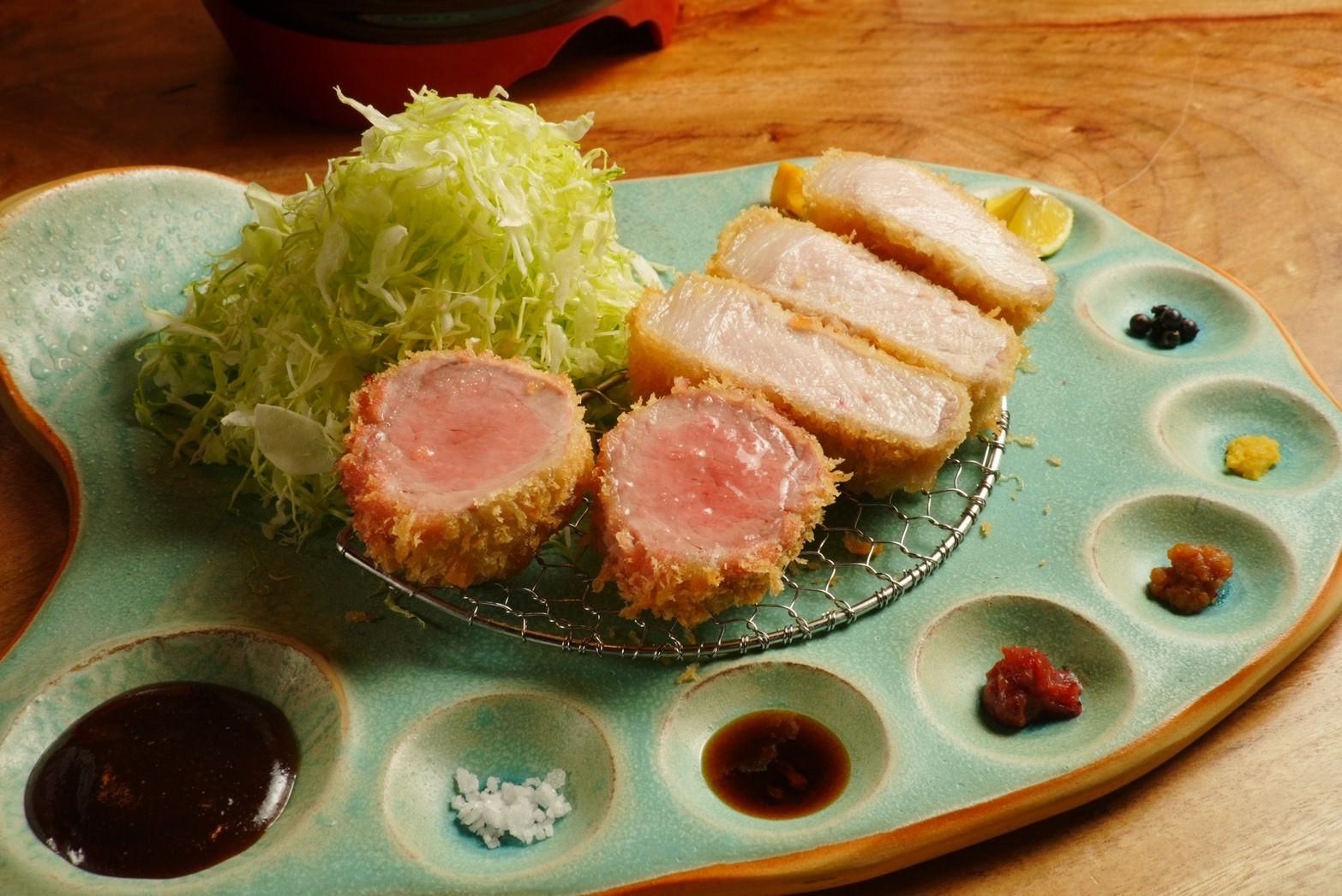 ハーフ御膳（おまかせ銘柄豚）.jpeg